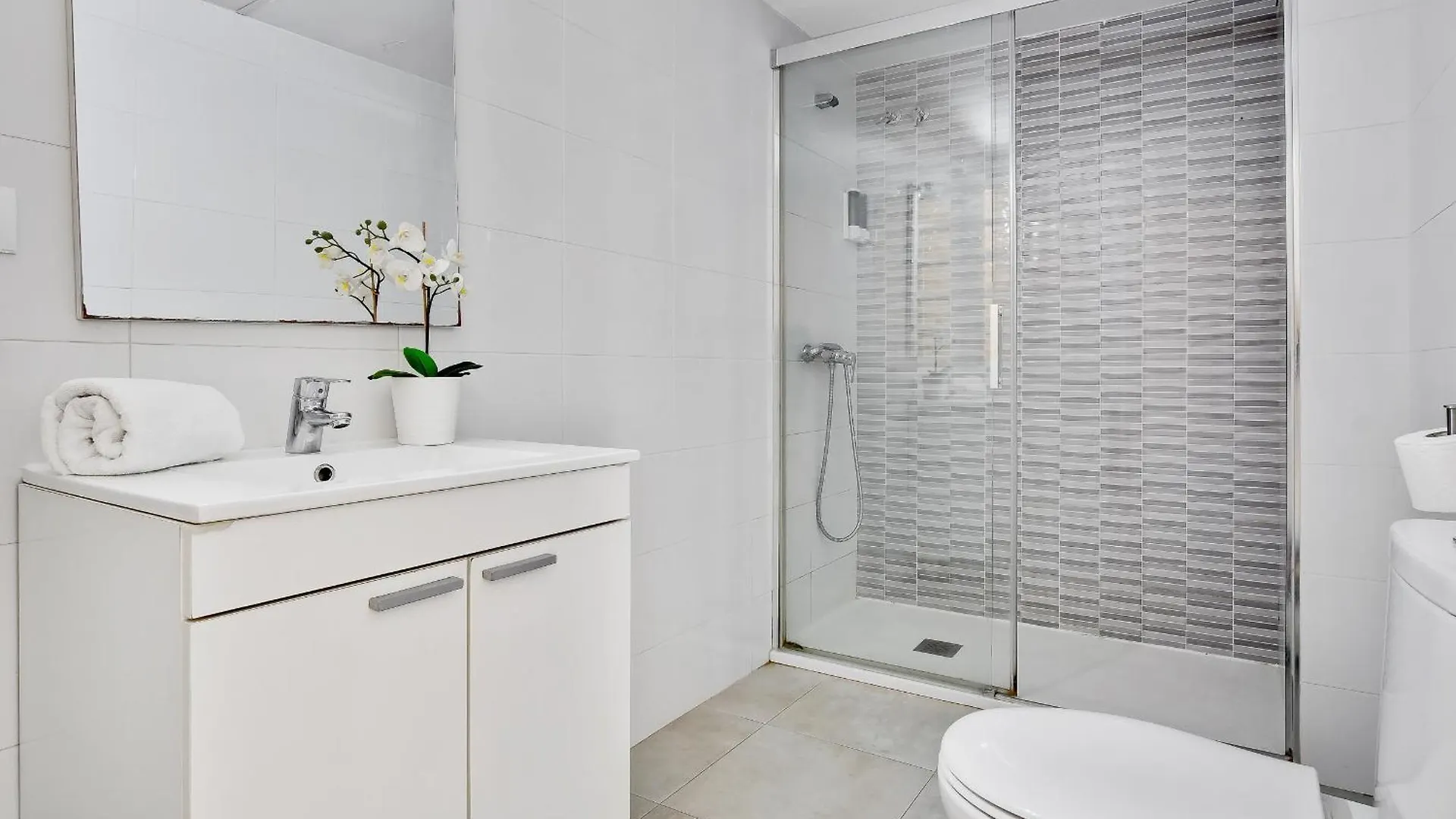 Carihuela Playa By Ivi Real Estate Apartment Torremolinos